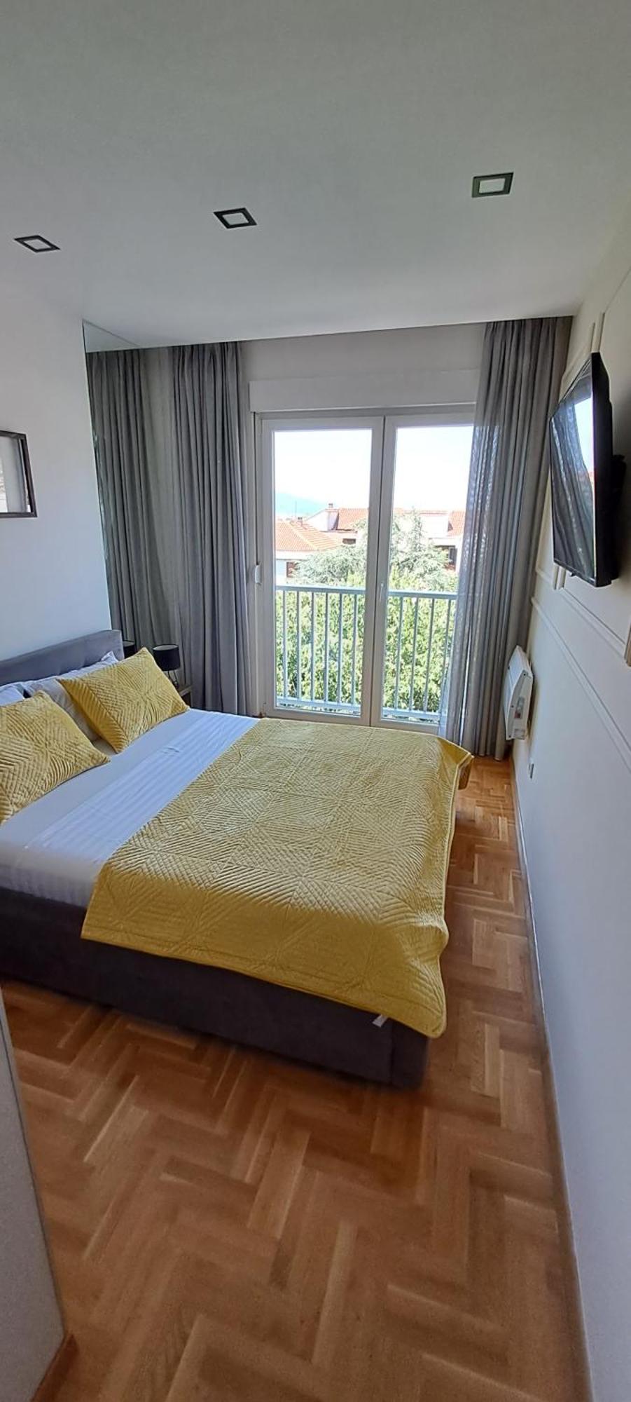 טרביניה Apartman Avisi מראה חיצוני תמונה