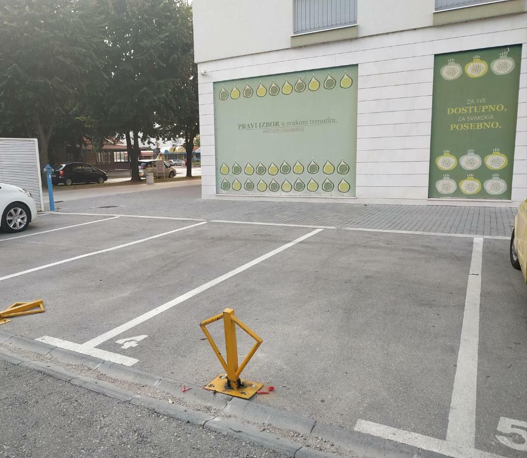 טרביניה Apartman Avisi מראה חיצוני תמונה